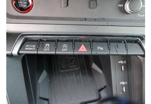 Audi RSQ3 #14