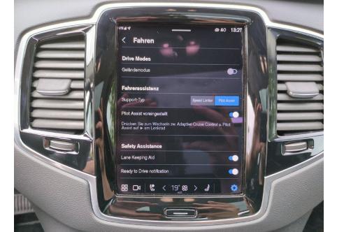 Volvo XC90 #28