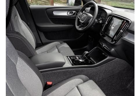 Volvo XC40 #4