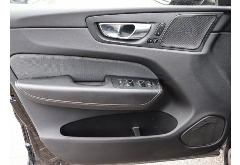 Volvo XC60 #9