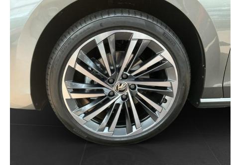 Skoda Superb #20