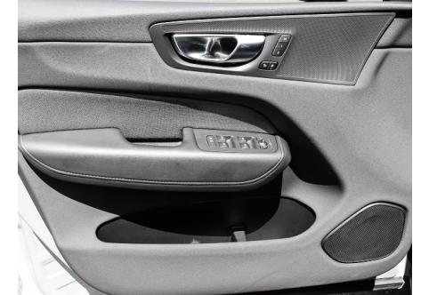 Volvo XC60 #10