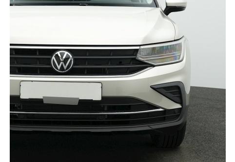 VW Tiguan #19