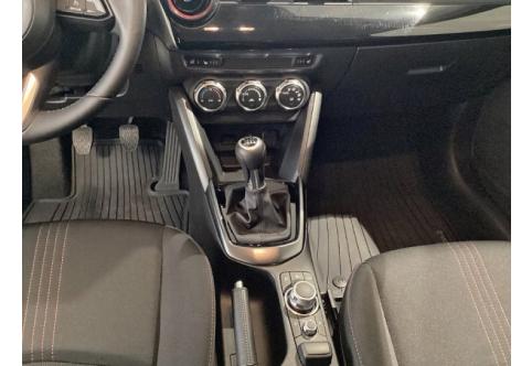 Mazda Mazda2 #17