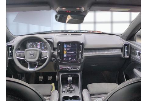 Volvo XC40 #16