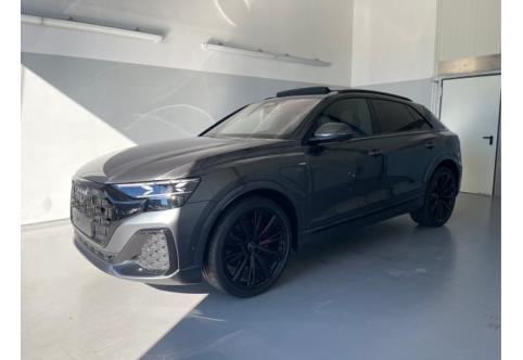 Audi Q8 #1