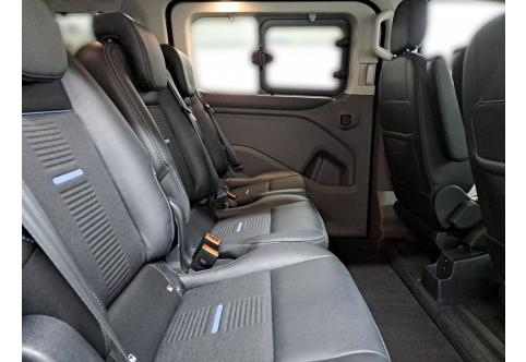 Ford Tourneo Custom #17