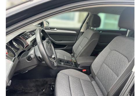 VW Passat #8