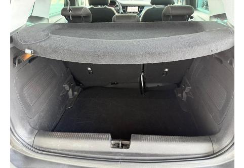 Opel Crossland X #8