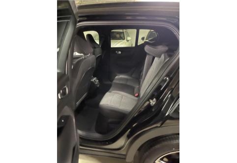 Volvo XC40 #10