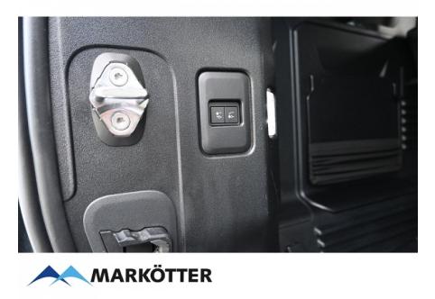 Land Rover Defender #9