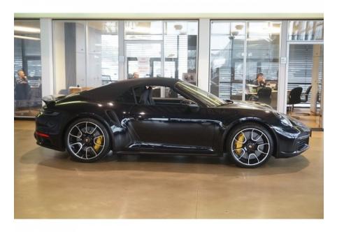 Porsche 911 #18