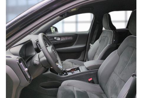 Volvo XC40 #7