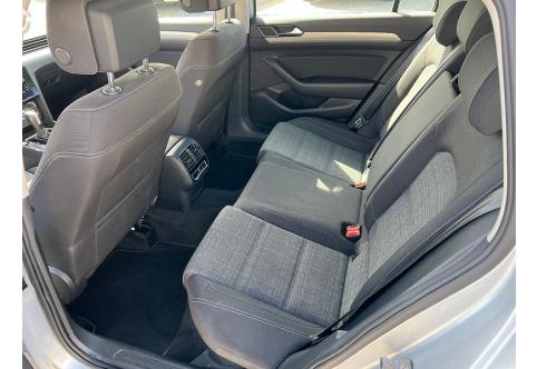 VW Passat #12