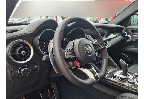 Alfa Romeo Stelvio #19