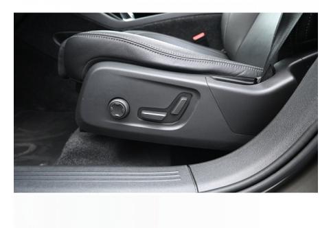 Volvo XC40 #32