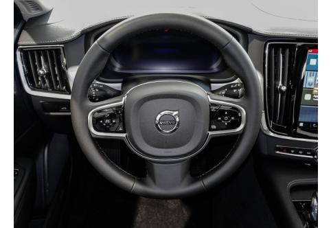 Volvo V90 #8