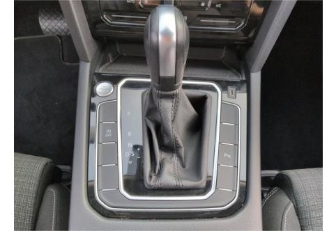 VW Passat #11