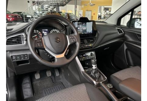 Suzuki S-Cross #8