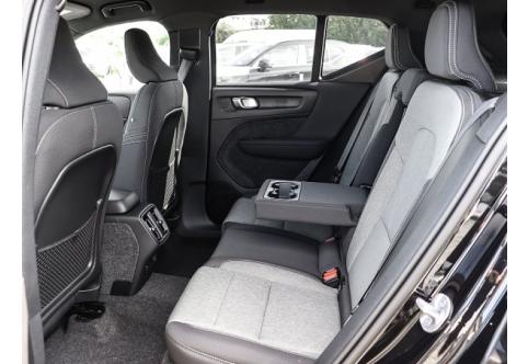 Volvo XC40 #14