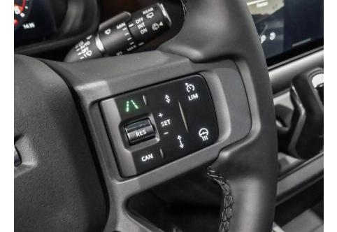 Land Rover Defender #13