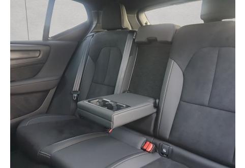 Volvo XC40 #11