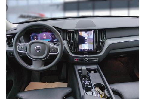 Volvo XC60 #8