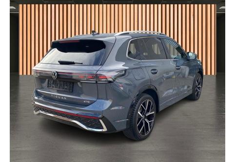 VW Tiguan #10