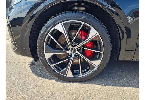 Audi SQ5 #1