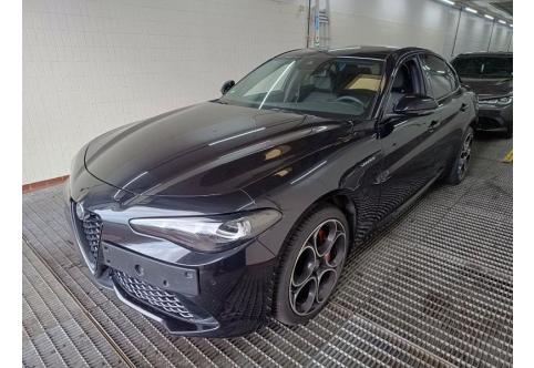 Alfa Romeo Giulia #1