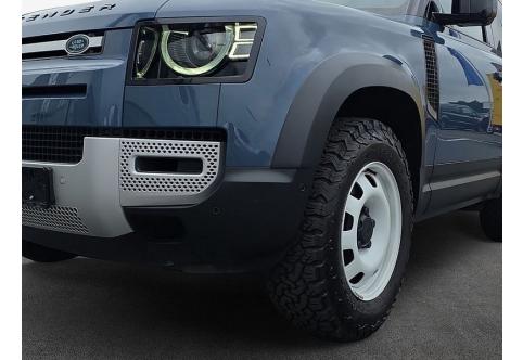 Land Rover Defender #13