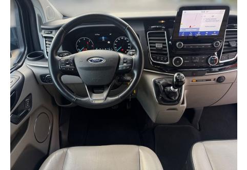 Ford Tourneo Custom #10