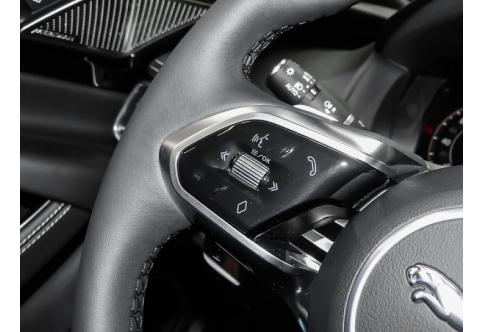 Jaguar XE #16
