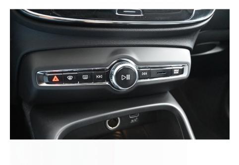 Volvo XC40 #28