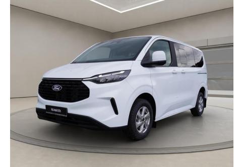 Ford Tourneo Custom #1