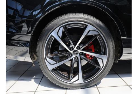 Audi Q7 #7