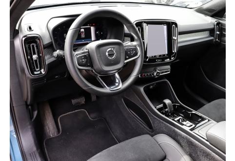 Volvo XC40 #4