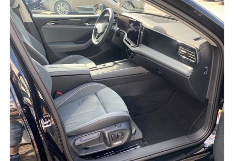 VW Passat #13