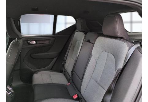 Volvo XC40 #12