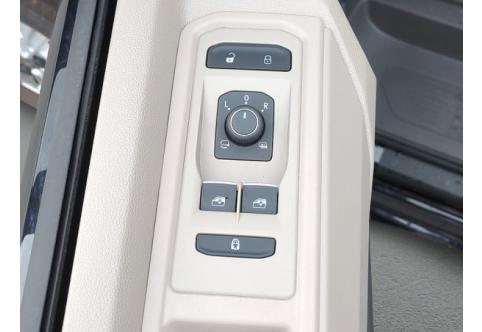 VW T7 Multivan #16