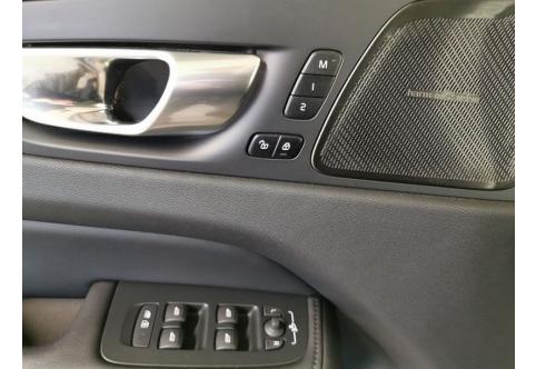 Volvo XC60 #13