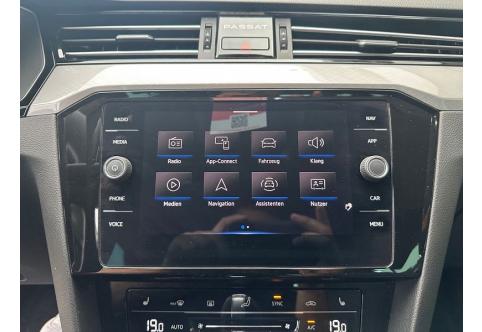 VW Passat #13