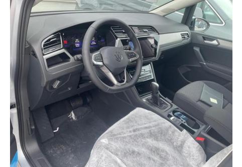 VW Touran #1