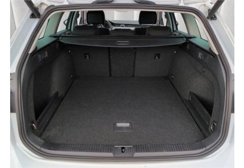 VW Passat #9