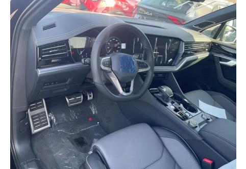 VW Touareg #2