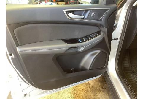 Ford Galaxy #13