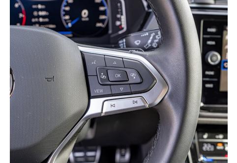 VW Touran #12