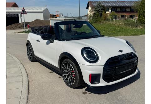 MINI JCW CABRIO #1