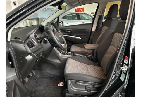 Suzuki S-Cross #10