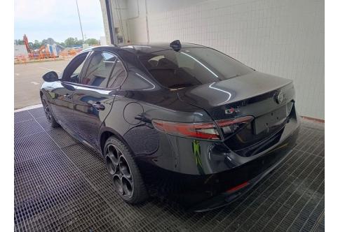 Alfa Romeo Giulia #2
